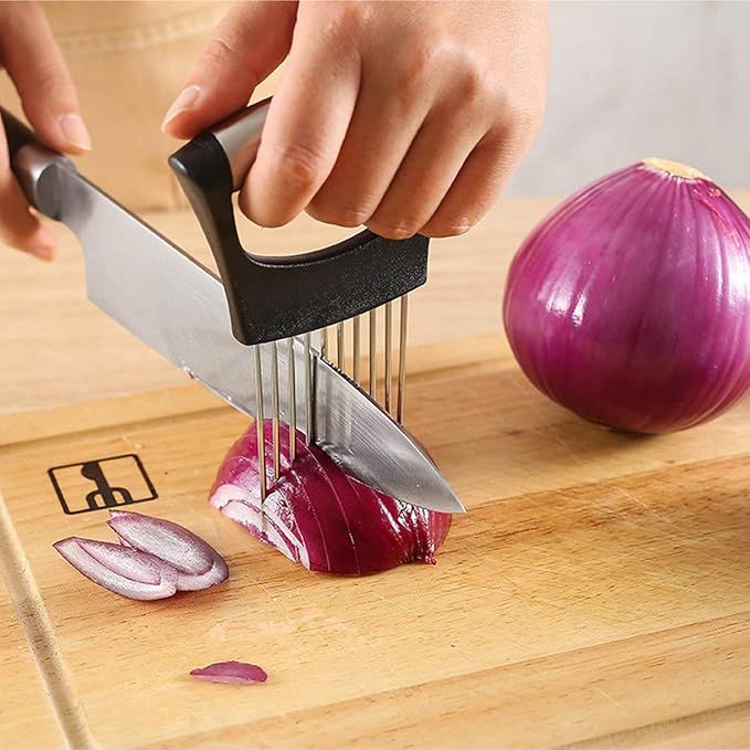 Onion Holder Slicer Vegetable tools | أداة تثبيت وتقطيع البصل وأدوات الخضروات